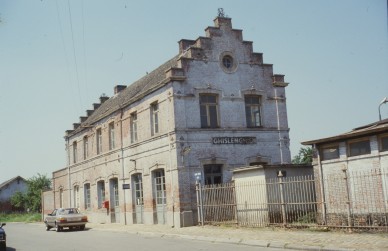 GHISLENGHIEN  DIA 85-6477.jpg